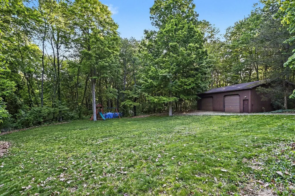 7306 N 37th Street Ross Township MI 49083