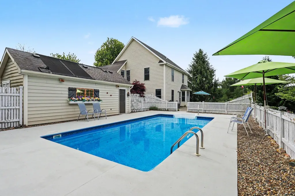 4097 Lavender Circle Comstock Charter Township MI 49053