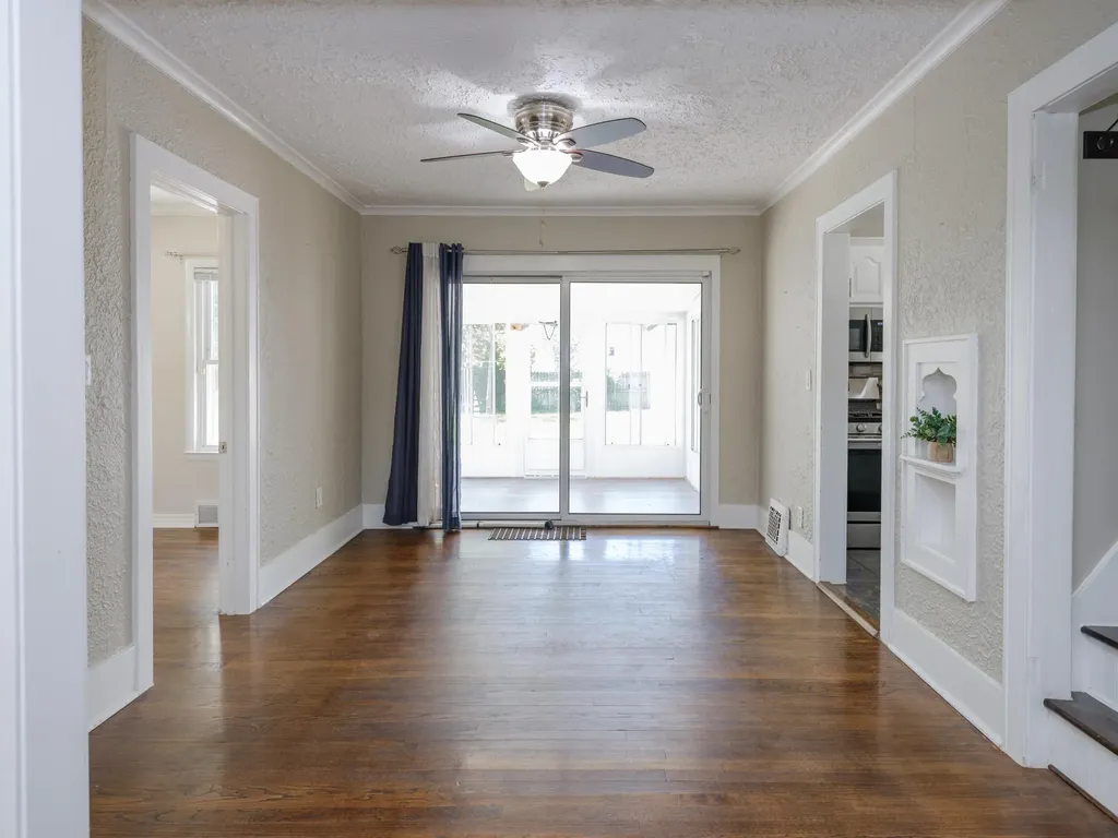 1322 Homecrest Avenue Kalamazoo City MI 49001