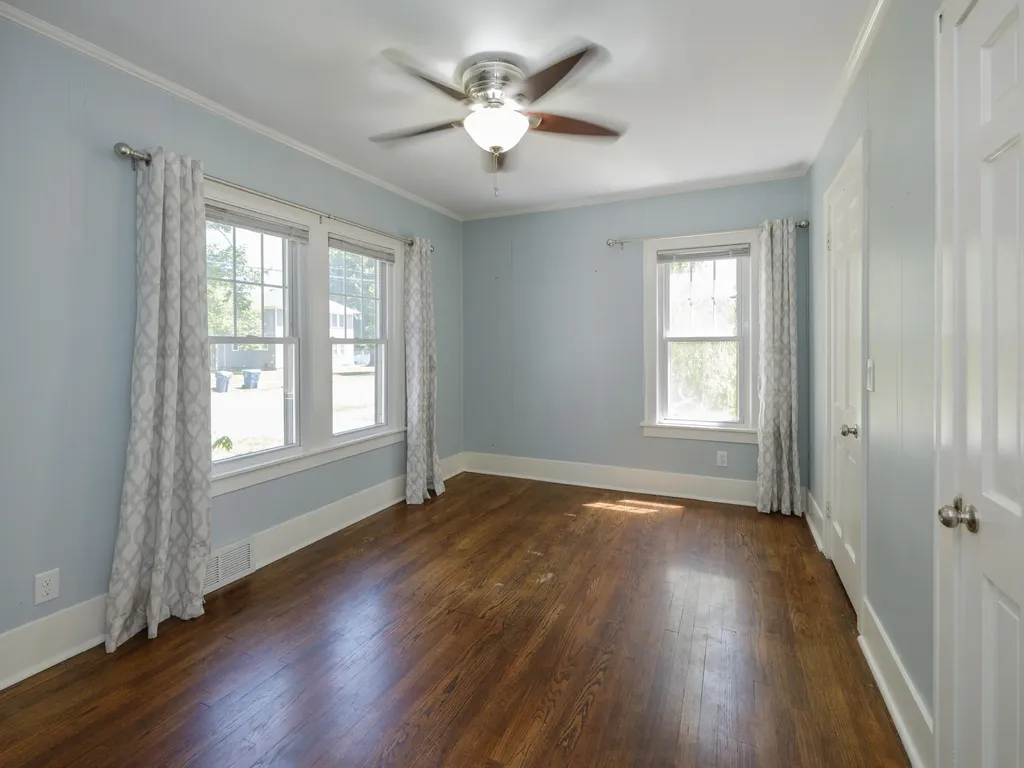 1322 Homecrest Avenue Kalamazoo City MI 49001