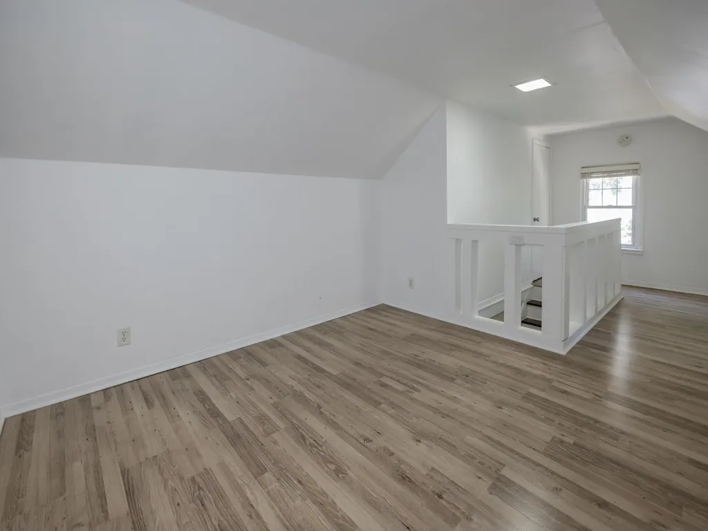 1322 Homecrest Avenue Kalamazoo City MI 49001