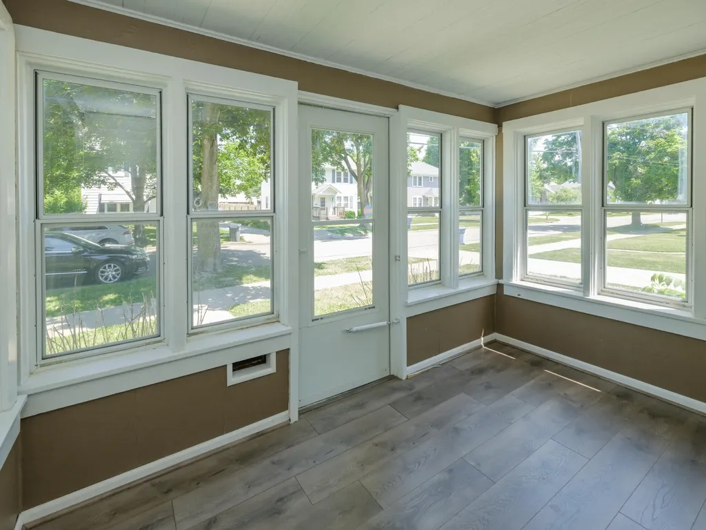 1322 Homecrest Avenue Kalamazoo City MI 49001