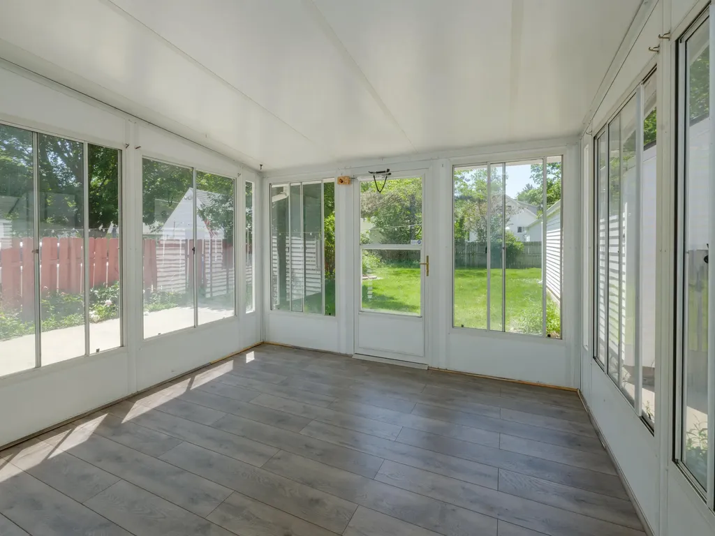 1322 Homecrest Avenue Kalamazoo City MI 49001