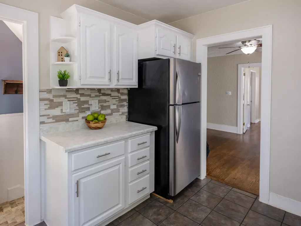 1322 Homecrest Avenue Kalamazoo City MI 49001