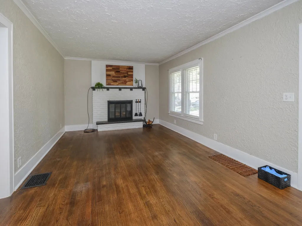 1322 Homecrest Avenue Kalamazoo City MI 49001