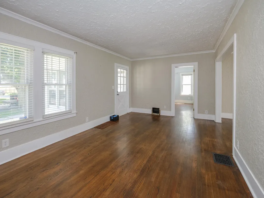 1322 Homecrest Avenue Kalamazoo City MI 49001