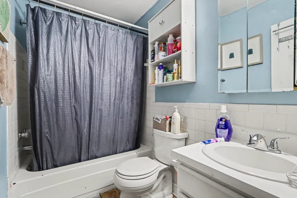 3417 Kenbrooke Court Kalamazoo City MI 49006