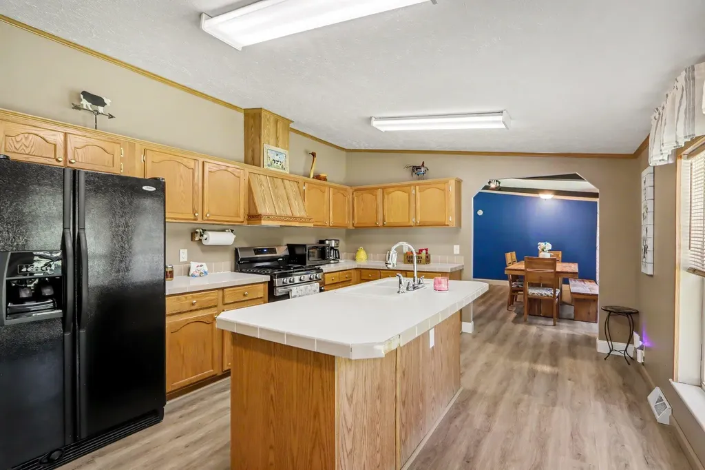 6515 E O Avenue Pavilion Township MI 49048