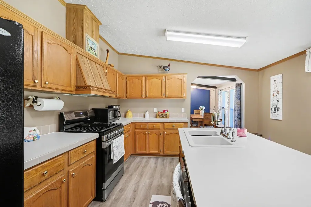6515 E O Avenue Pavilion Township MI 49048