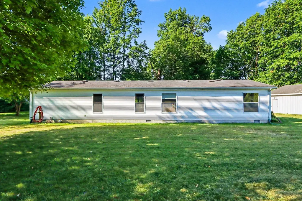 6515 E O Avenue Pavilion Township MI 49048