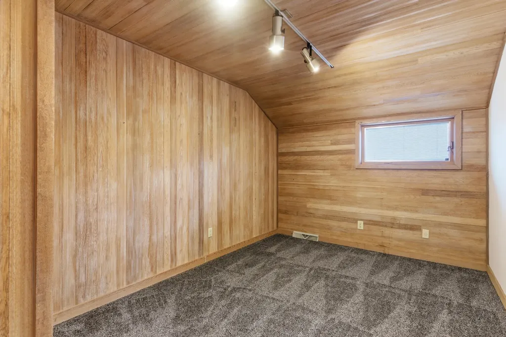 7738 N Indian Lake Drive Pavilion Township MI 49088