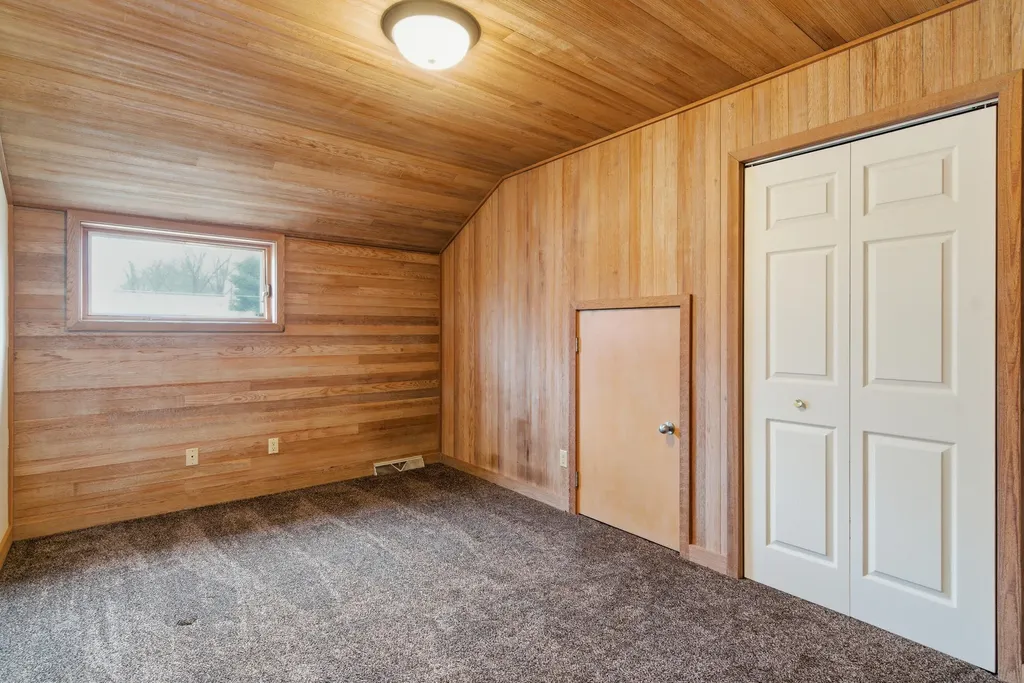 7738 N Indian Lake Drive Pavilion Township MI 49088