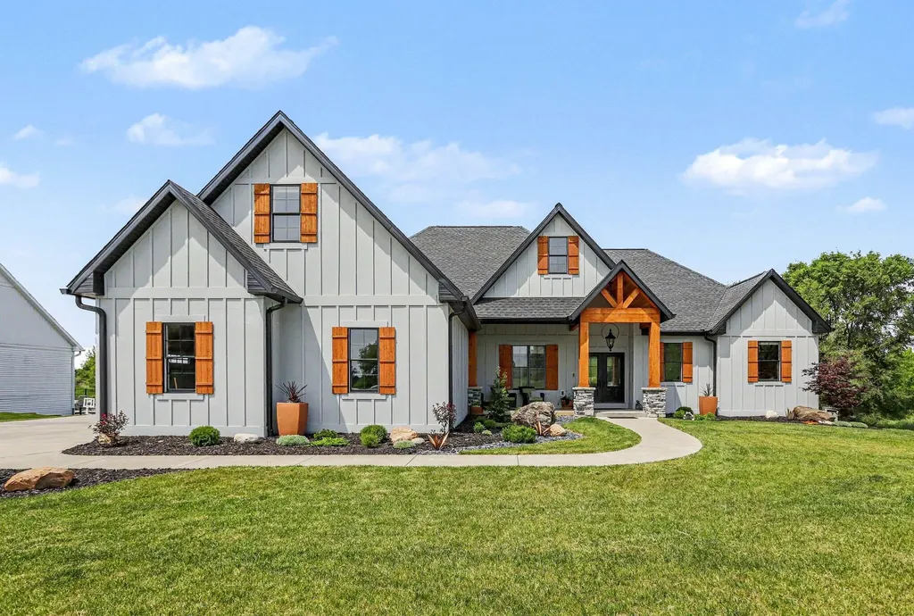 14160 C.b.macdonald Way Vicksburg Village MI 49097