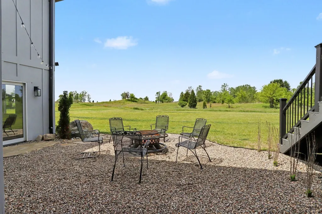 14160 C.b.macdonald Way Vicksburg Village MI 49097