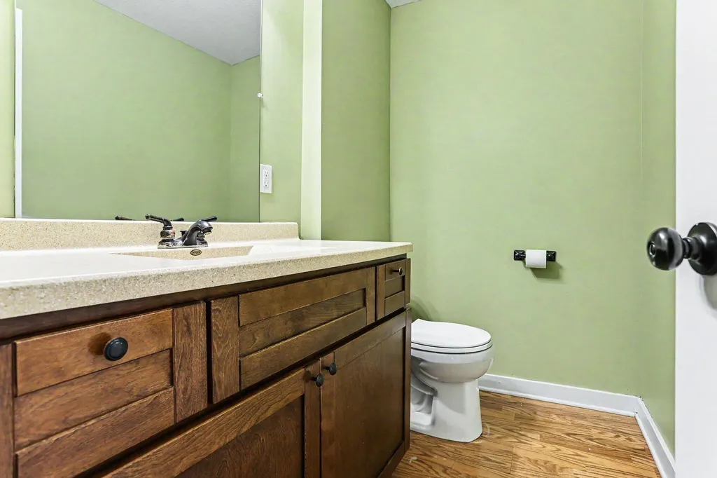 302 W Frank Street Kalamazoo City MI 49007
