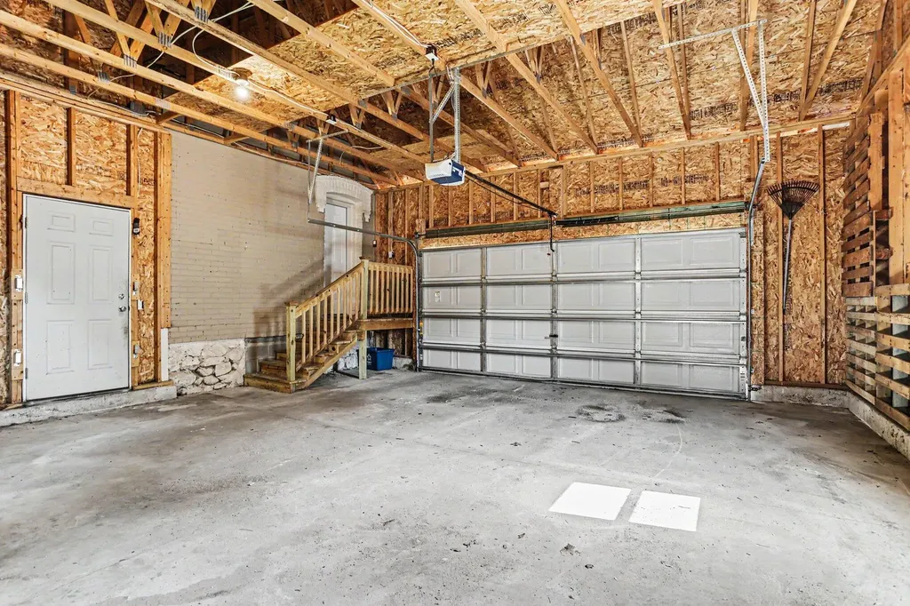302 W Frank Street Kalamazoo City MI 49007