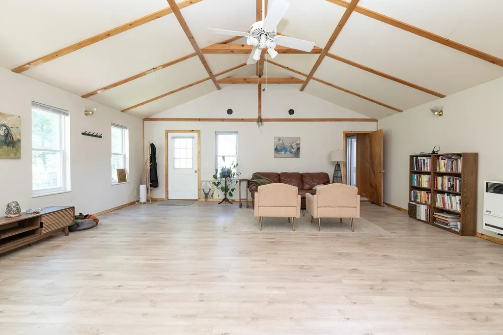3628 N Westnedge Avenue Kalamazoo Charter Township MI 49004