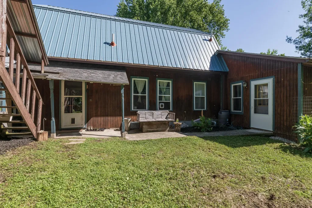 3628 N Westnedge Avenue Kalamazoo Charter Township MI 49004