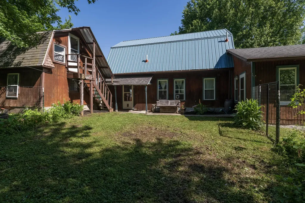 3628 N Westnedge Avenue Kalamazoo Charter Township MI 49004