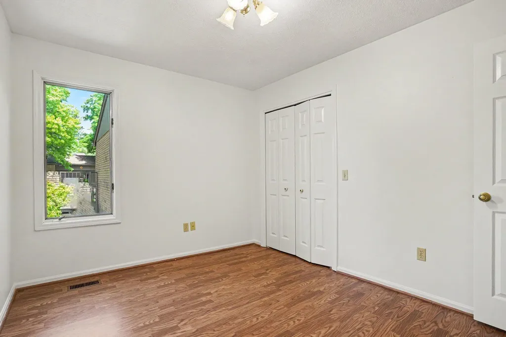 106 Merriweather Lane Kalamazoo Charter Township MI 49006