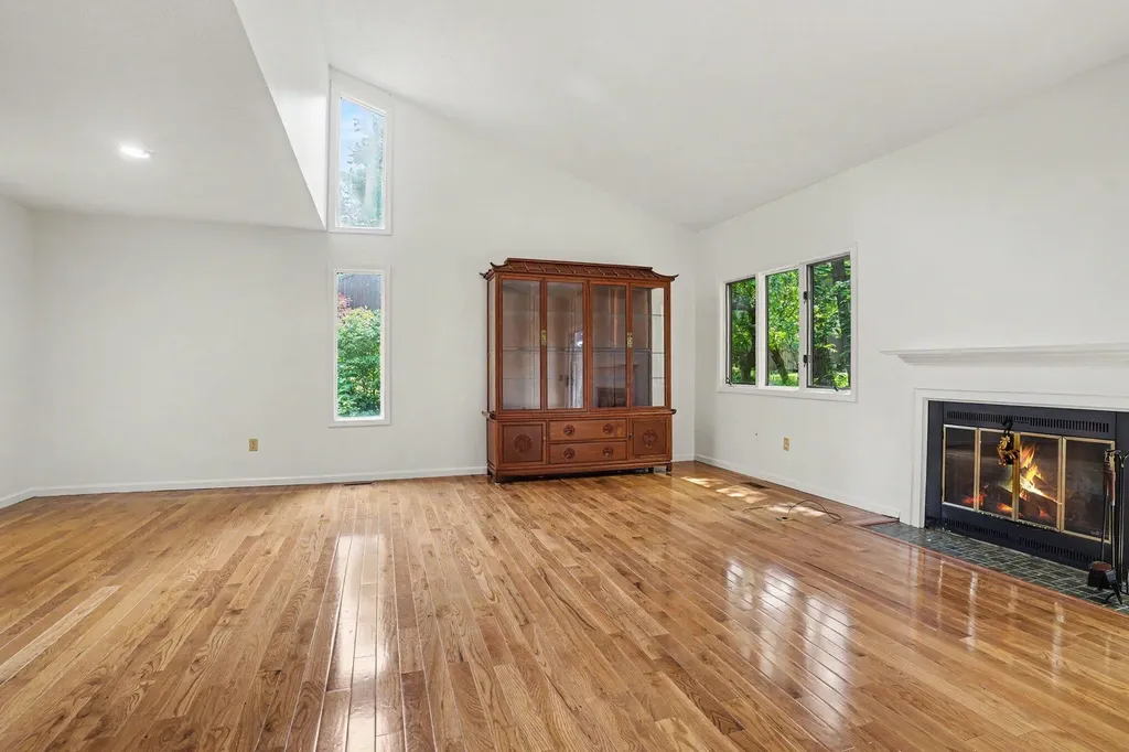 106 Merriweather Lane Kalamazoo Charter Township MI 49006