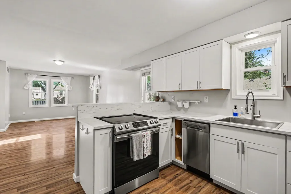 2315 Stevens Avenue Kalamazoo City MI 49008