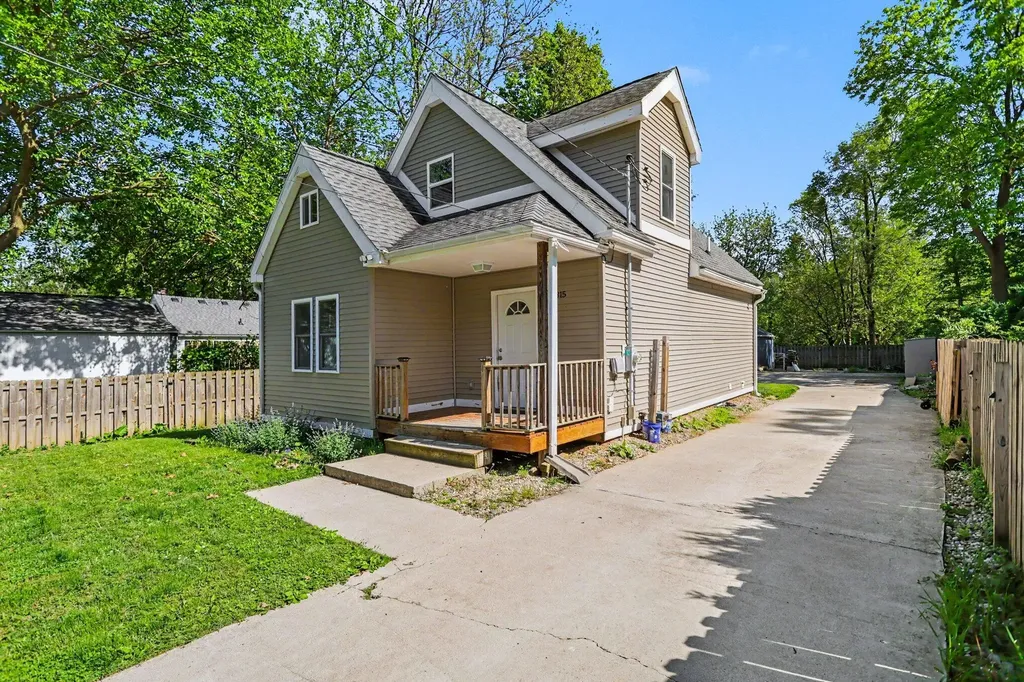 2315 Stevens Avenue Kalamazoo City MI 49008