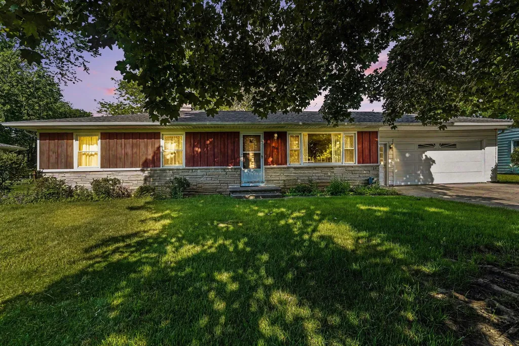 6606 Westchester Street Portage City MI 49024