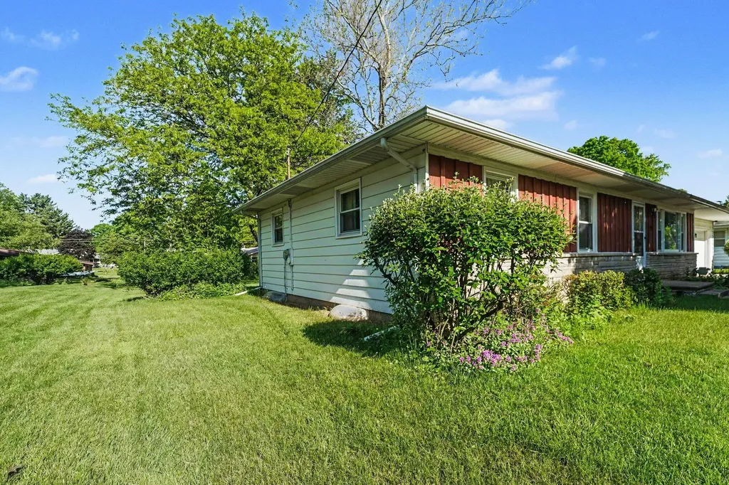 6606 Westchester Street Portage City MI 49024
