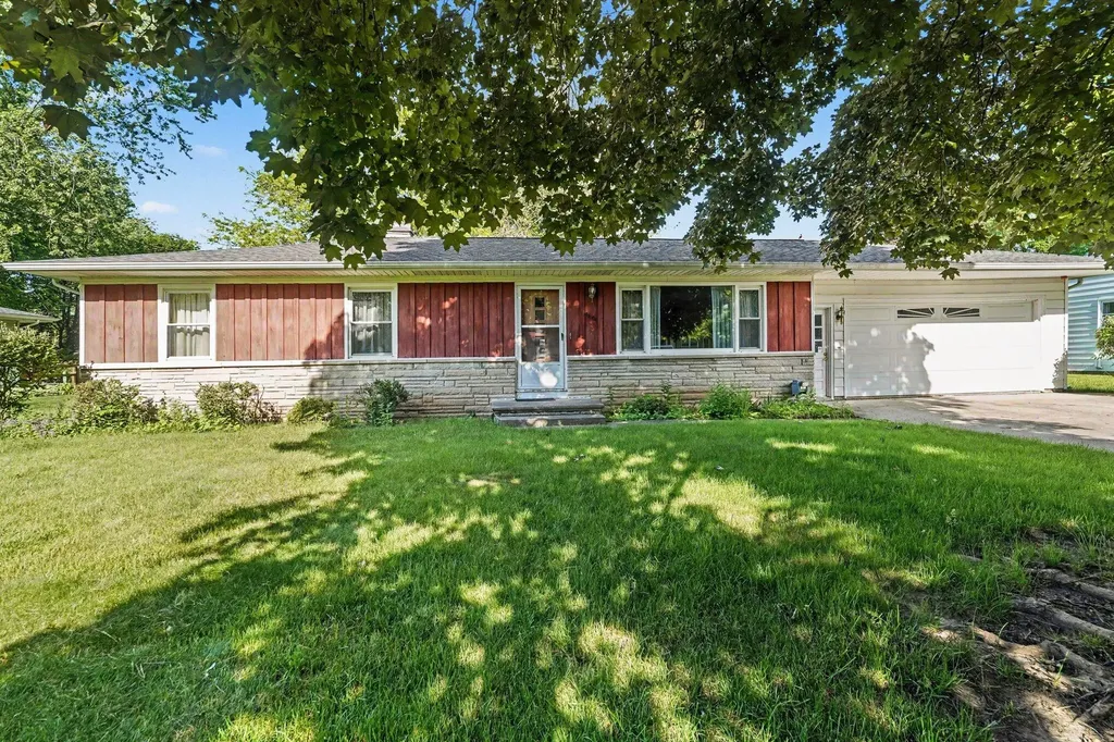 6606 Westchester Street Portage City MI 49024