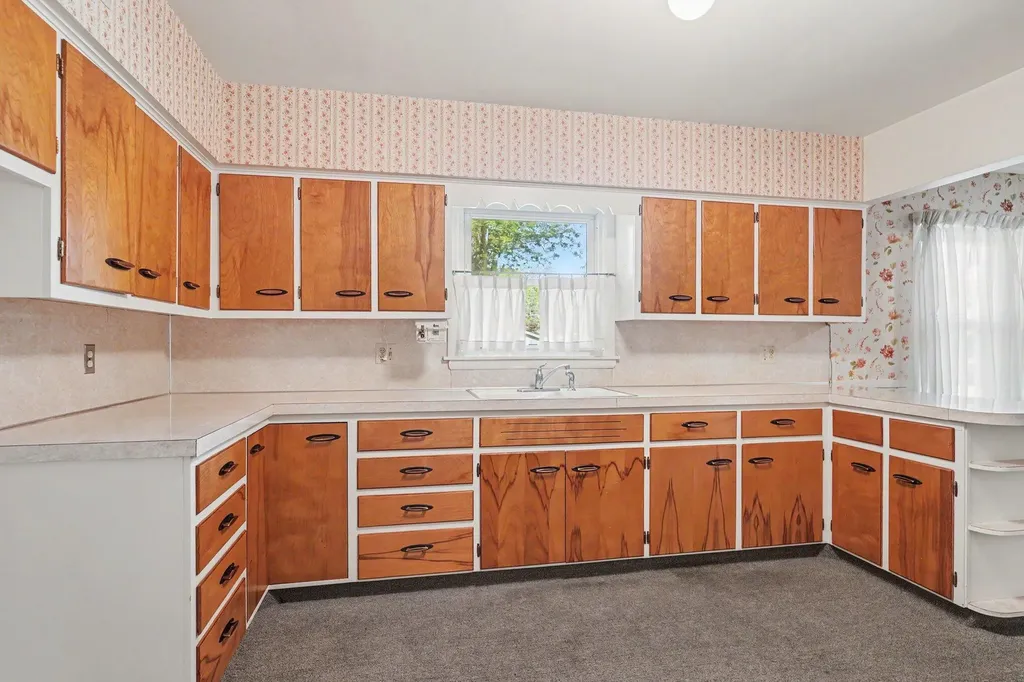 6606 Westchester Street Portage City MI 49024