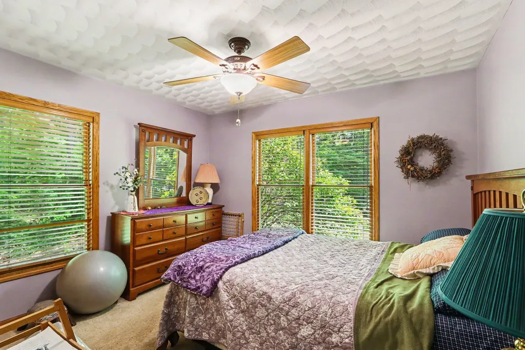 26805 Drape Road Antwerp Township MI 49065