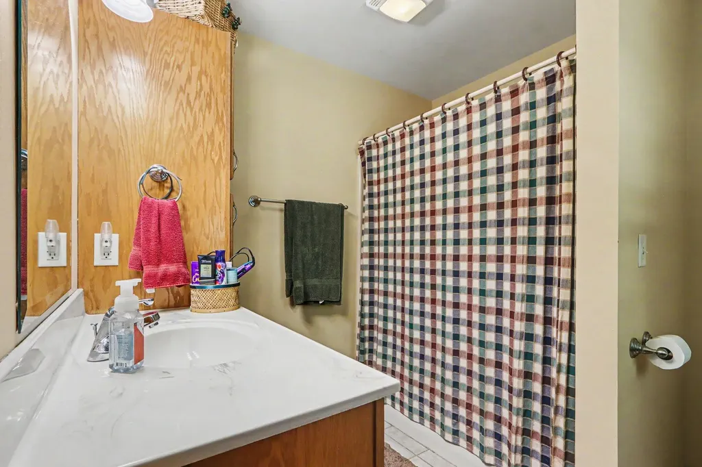 26805 Drape Road Antwerp Township MI 49065