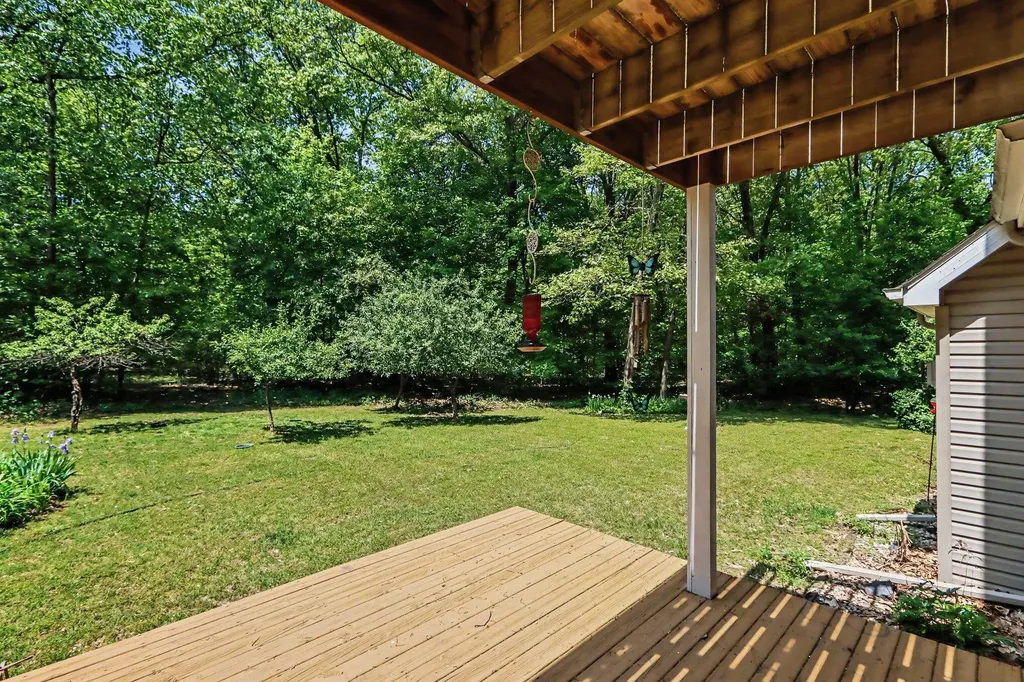 26805 Drape Road Antwerp Township MI 49065