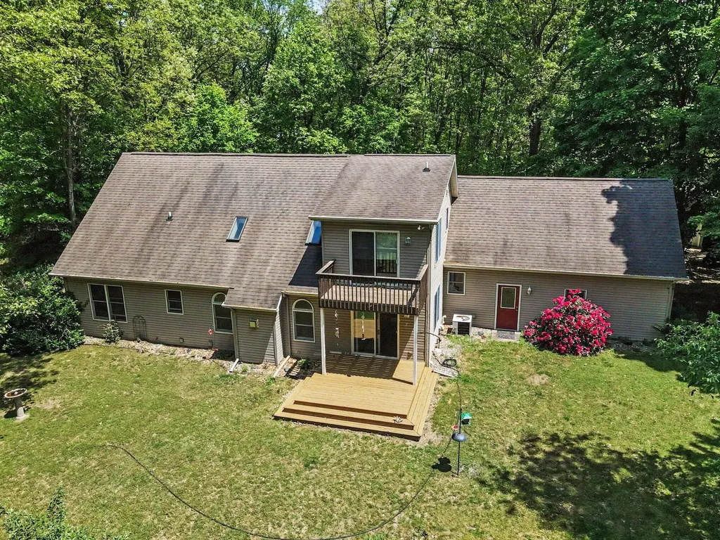 26805 Drape Road Antwerp Township MI 49065