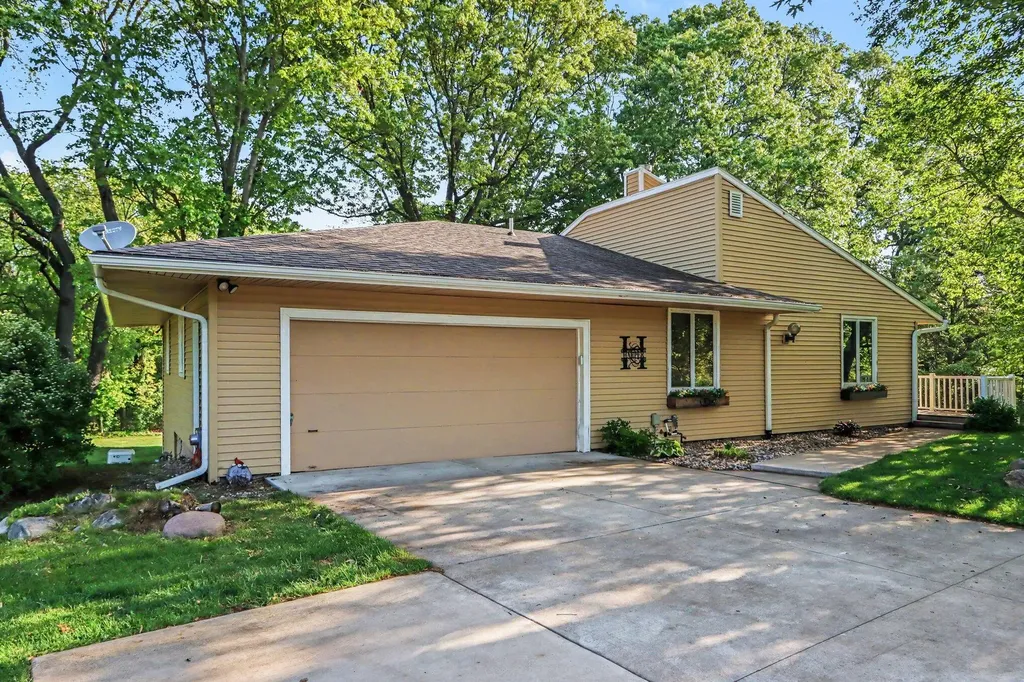 38 Clubhouse Court Gun Plain Township MI 49080