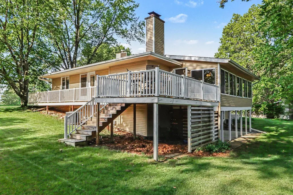 38 Clubhouse Court Gun Plain Township MI 49080