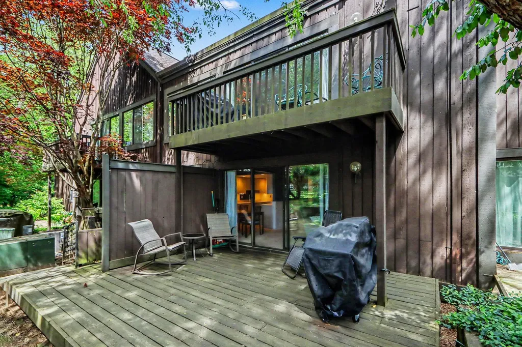 231 Durness Court Kalamazoo Charter Township MI 49006