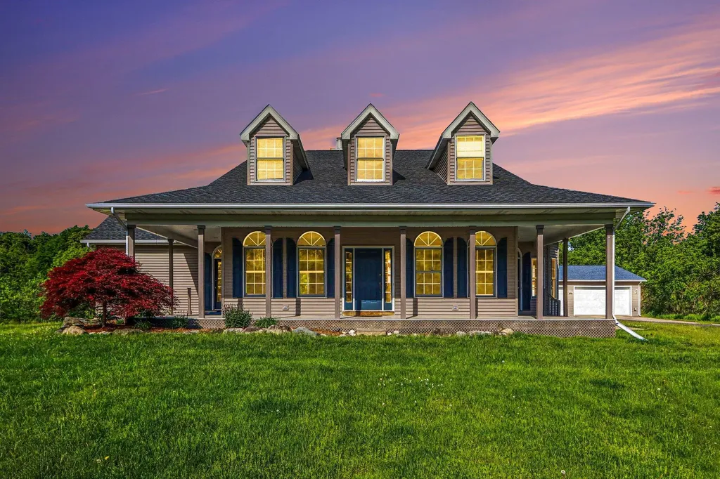 10031 Taplin Lane Cooper Charter Township MI 49080