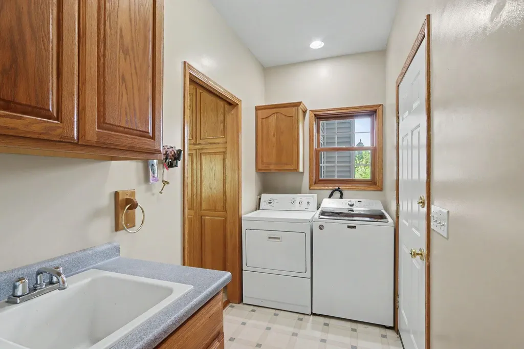 10031 Taplin Lane Cooper Charter Township MI 49080