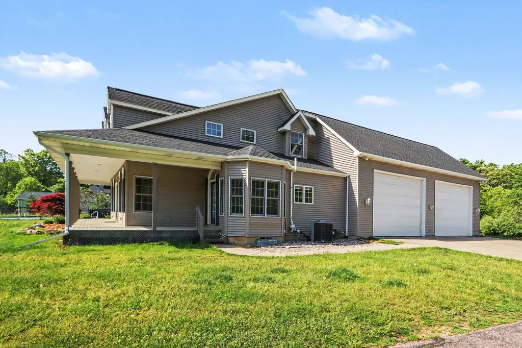 10031 Taplin Lane Cooper Charter Township MI 49080