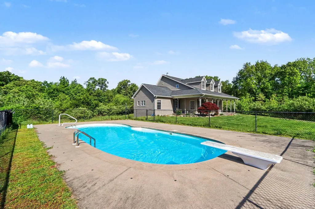 10031 Taplin Lane Cooper Charter Township MI 49080