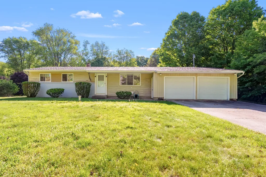 5943 S 6th Street Texas Charter Township MI 49009