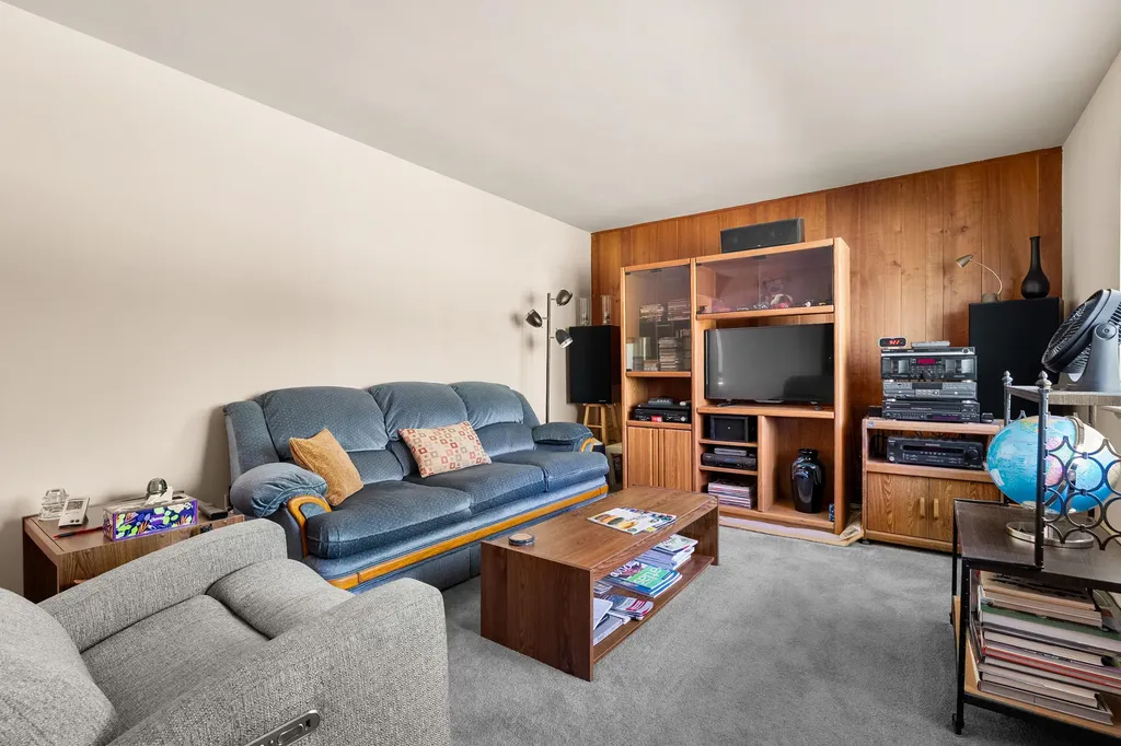 5943 S 6th Street Texas Charter Township MI 49009