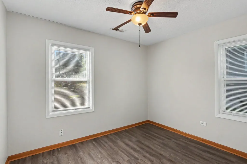 2725 Cimarron Drive Kalamazoo City MI 49004