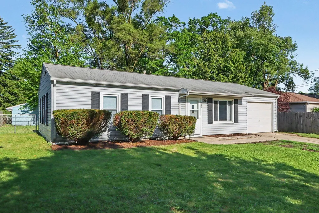 2725 Cimarron Drive Kalamazoo City MI 49004