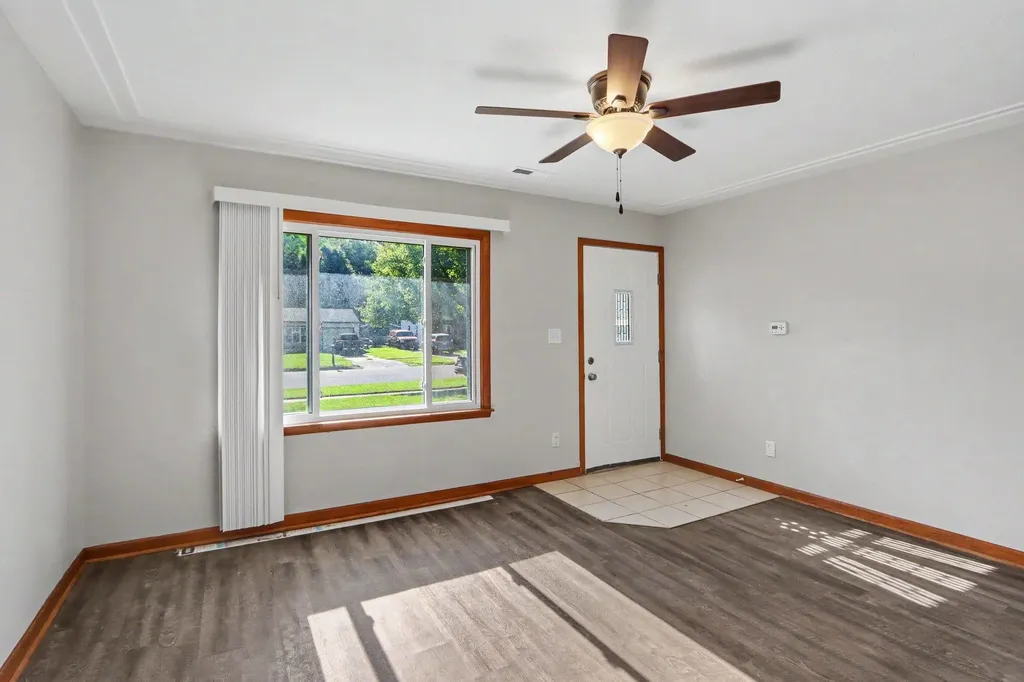 2725 Cimarron Drive Kalamazoo City MI 49004