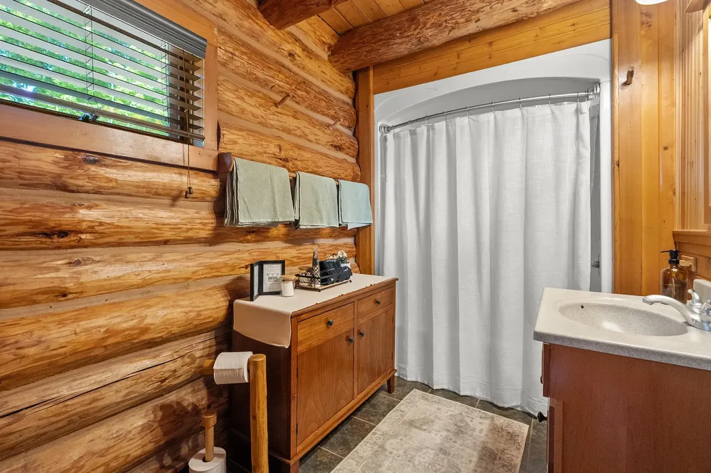 61851 Ochala Drive Newberg Township MI 49061