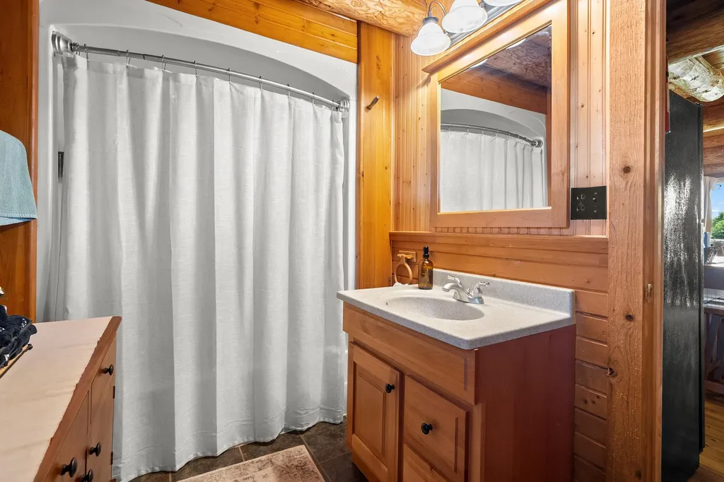 61851 Ochala Drive Newberg Township MI 49061