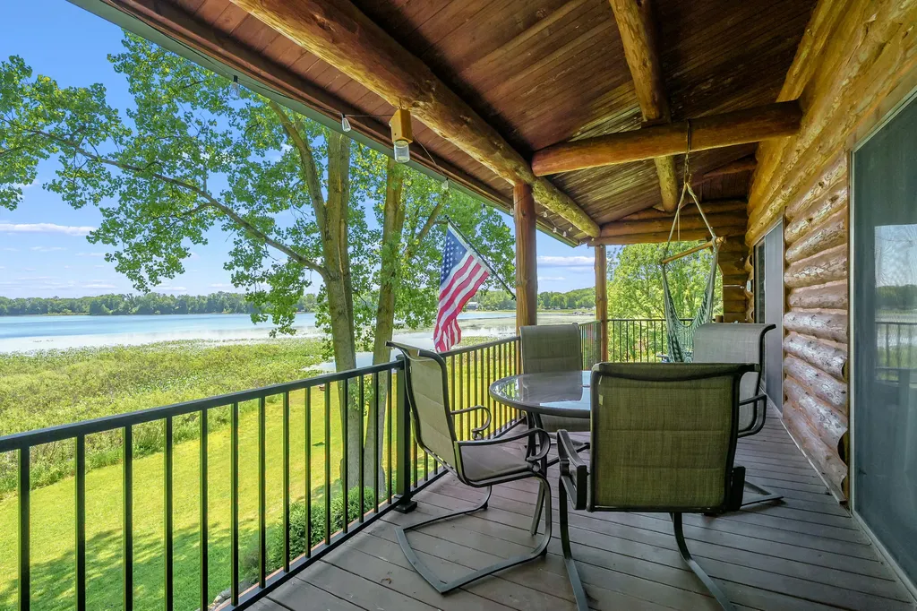 61851 Ochala Drive Newberg Township MI 49061